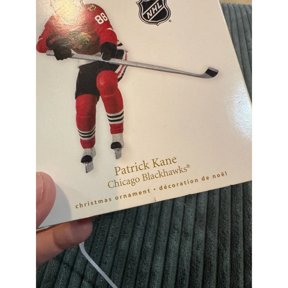 Hallmark Keepsake Patrick Kane Chicago Blackhawks NHL Christmas‎ Ornament 88